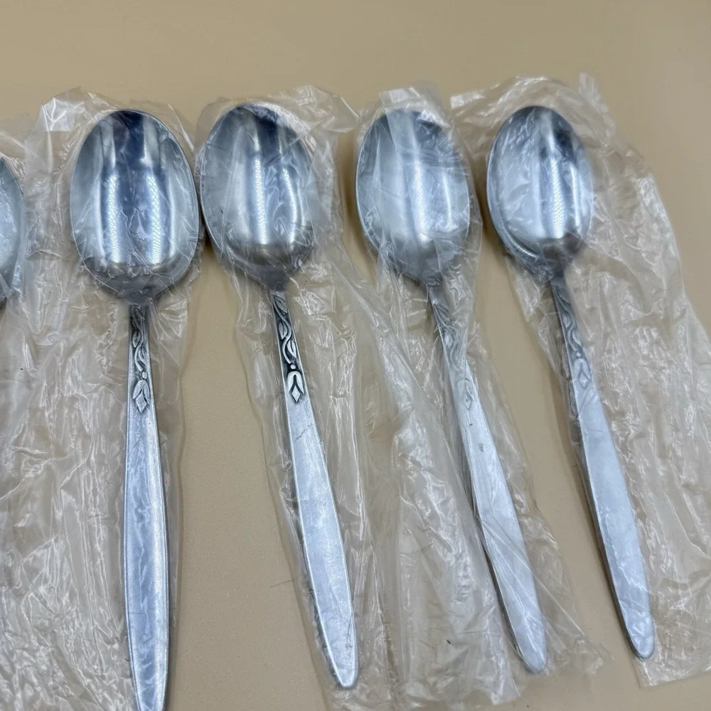 Lot of 9 Amefa Tulip Time Stainless Flatware Holland Satin Handle Silverware